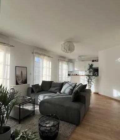 Le Nid Champenois Apartment Reims Exterior photo